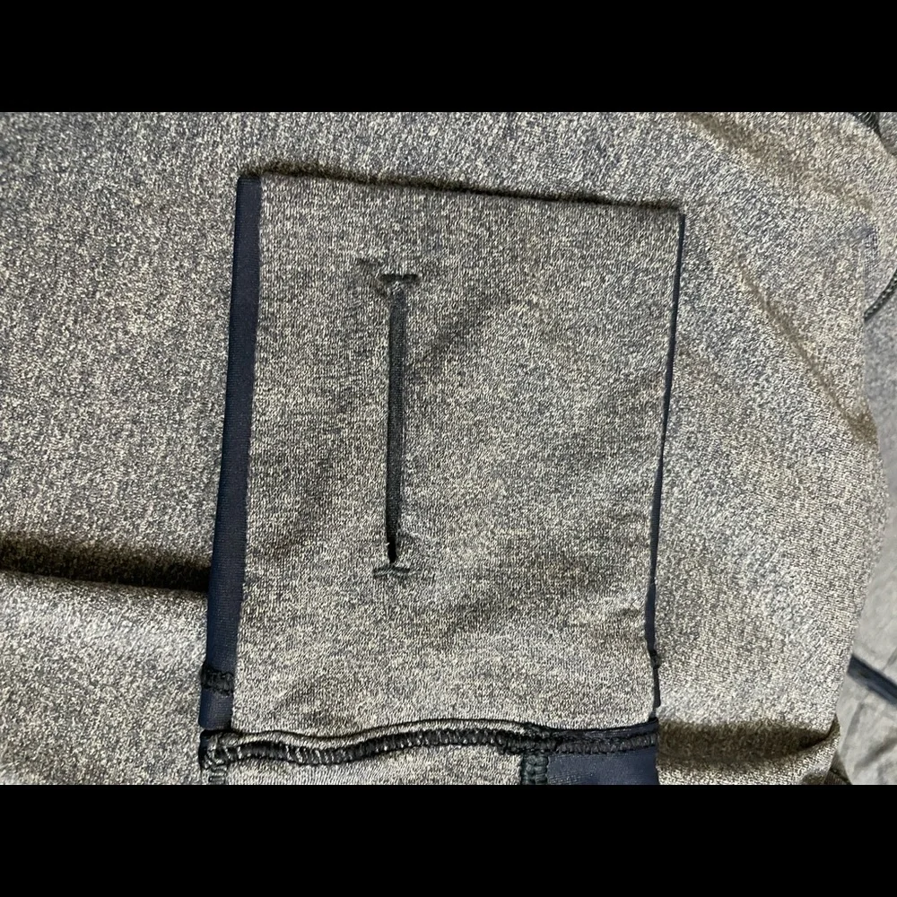 Lululemon Runderful 1/2 Zip Jacket pullover Heathered blue Size 4, EUC - Picture 7 of 9